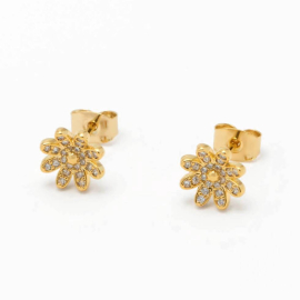 Image of the gold plated earrings in the shape of a daisy