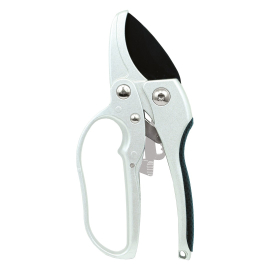 Image of the Compact Ratchet Anvil Secateurs placed vertically on a plain white background