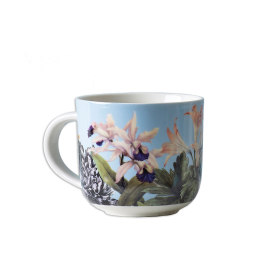 Light blue Kew mug featuring a floral design on white.