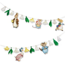 Image of the garland in 2 rows with cut-out flowers and figurines of Peter Rabbit and friends.