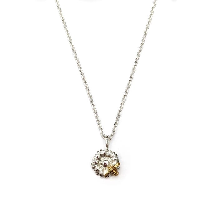 Kew x Bill Skinner Daisy & Bee Pendant Necklace