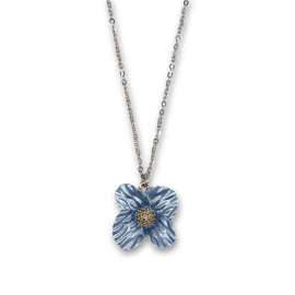 Image of the necklace featuring a poppy-shaped pendant enameled in pale blue colour. The necklace chain is in metal silver as the casting of the pendant.