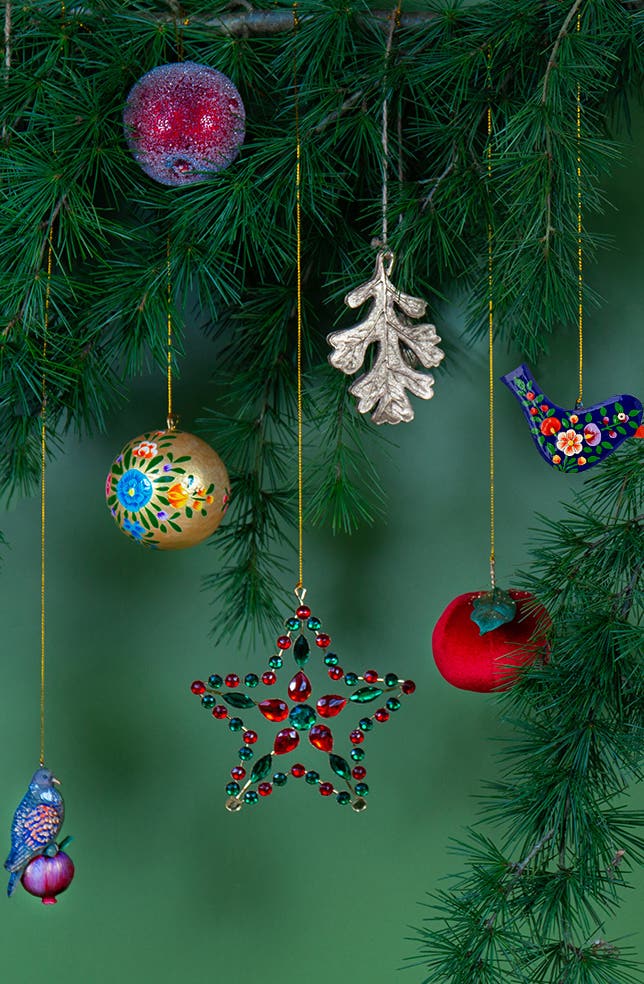Kew's Christmas Decorations